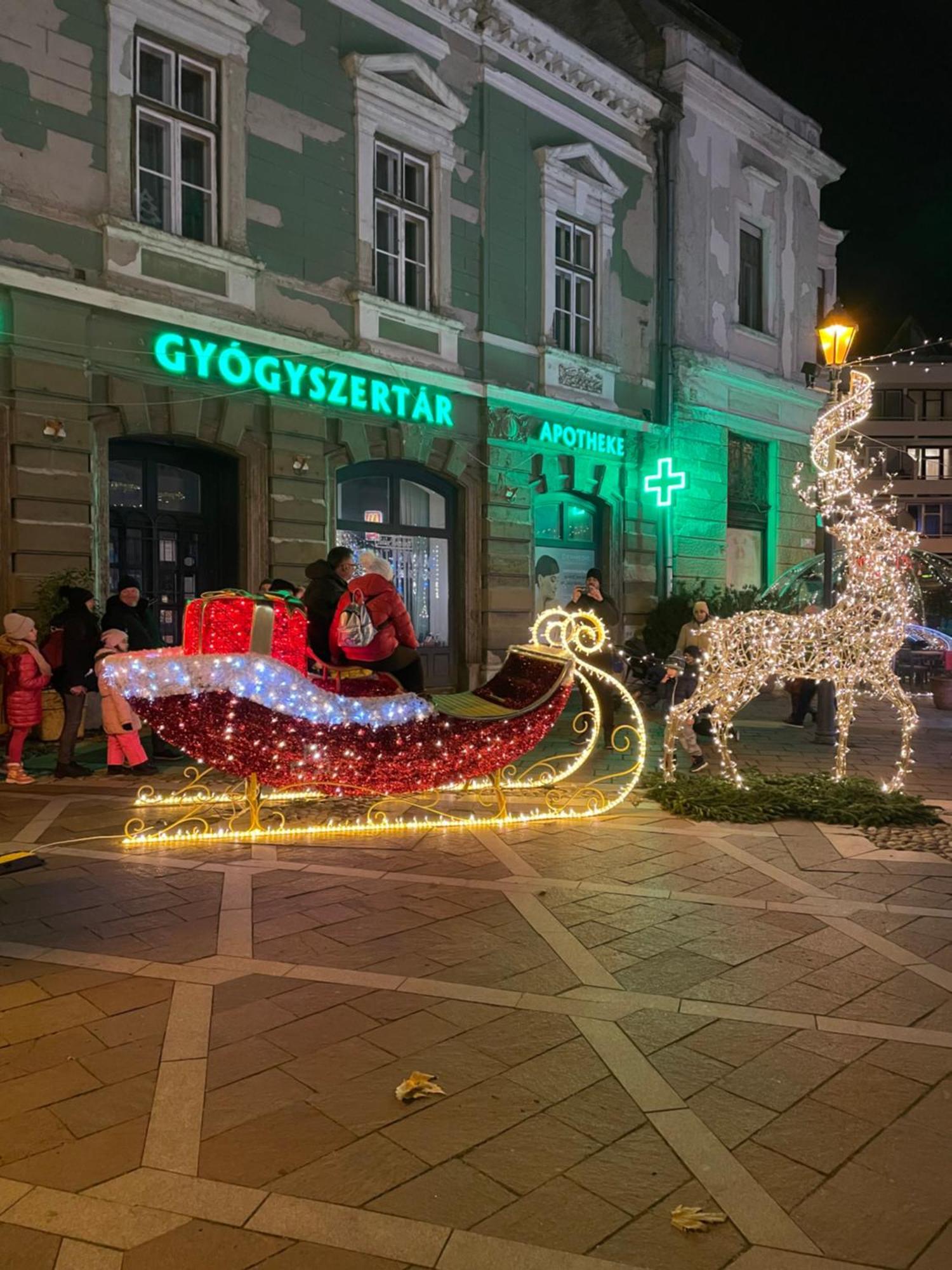 Szechenyi Apartman Esztergom Apartamento Exterior foto